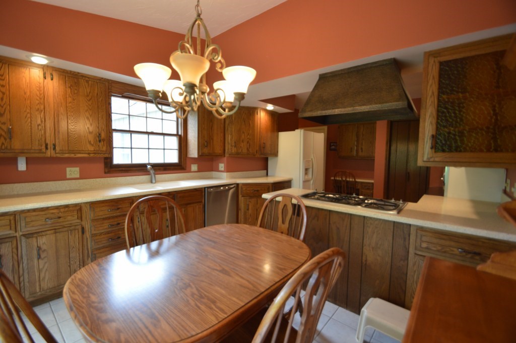 1226 Windsor Rd, Fort Wayne, IN 46825 photo 8