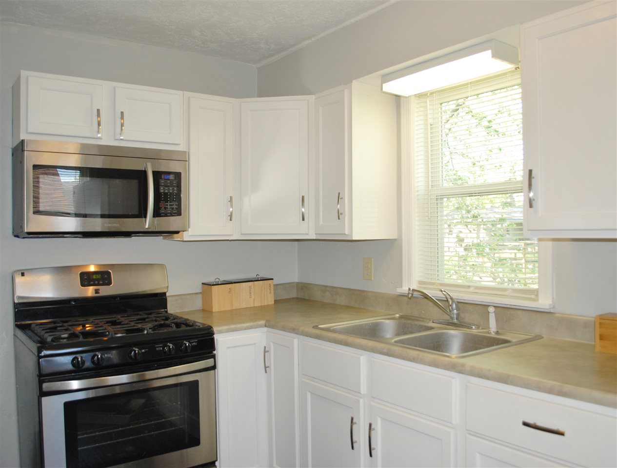 552 Behney Ave, Mishawaka, IN 46544 photo 7