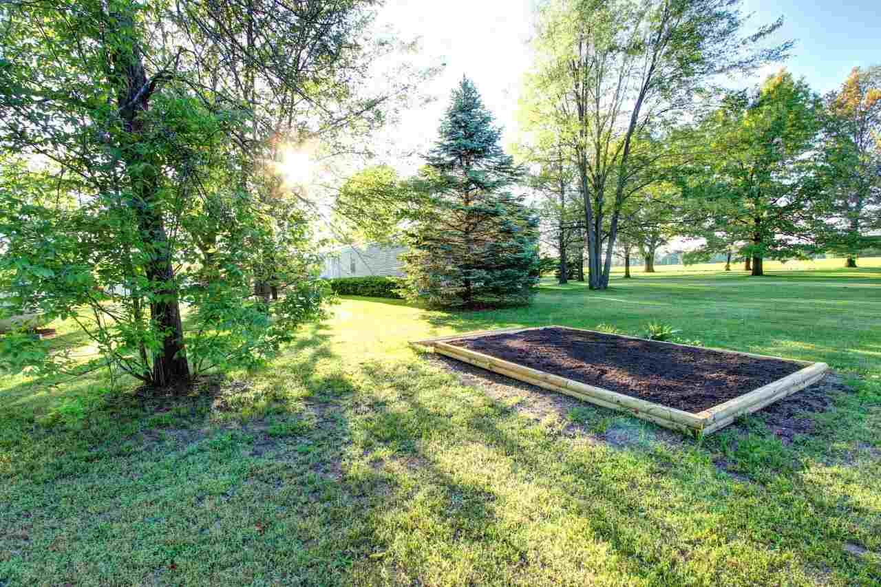 15238 State Line Rd, Bristol, IN 46507 photo 8