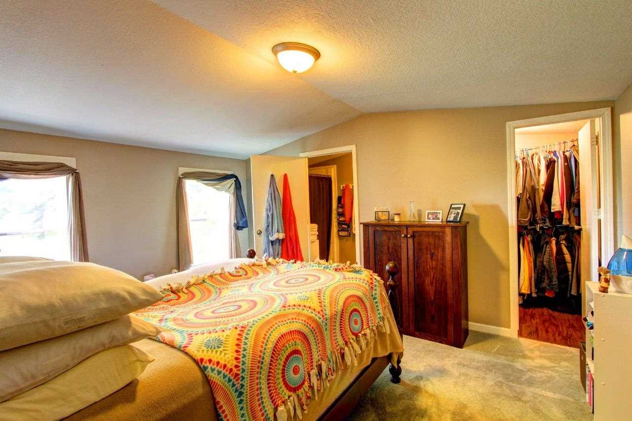 15238 State Line Rd, Bristol, IN 46507 photo 18