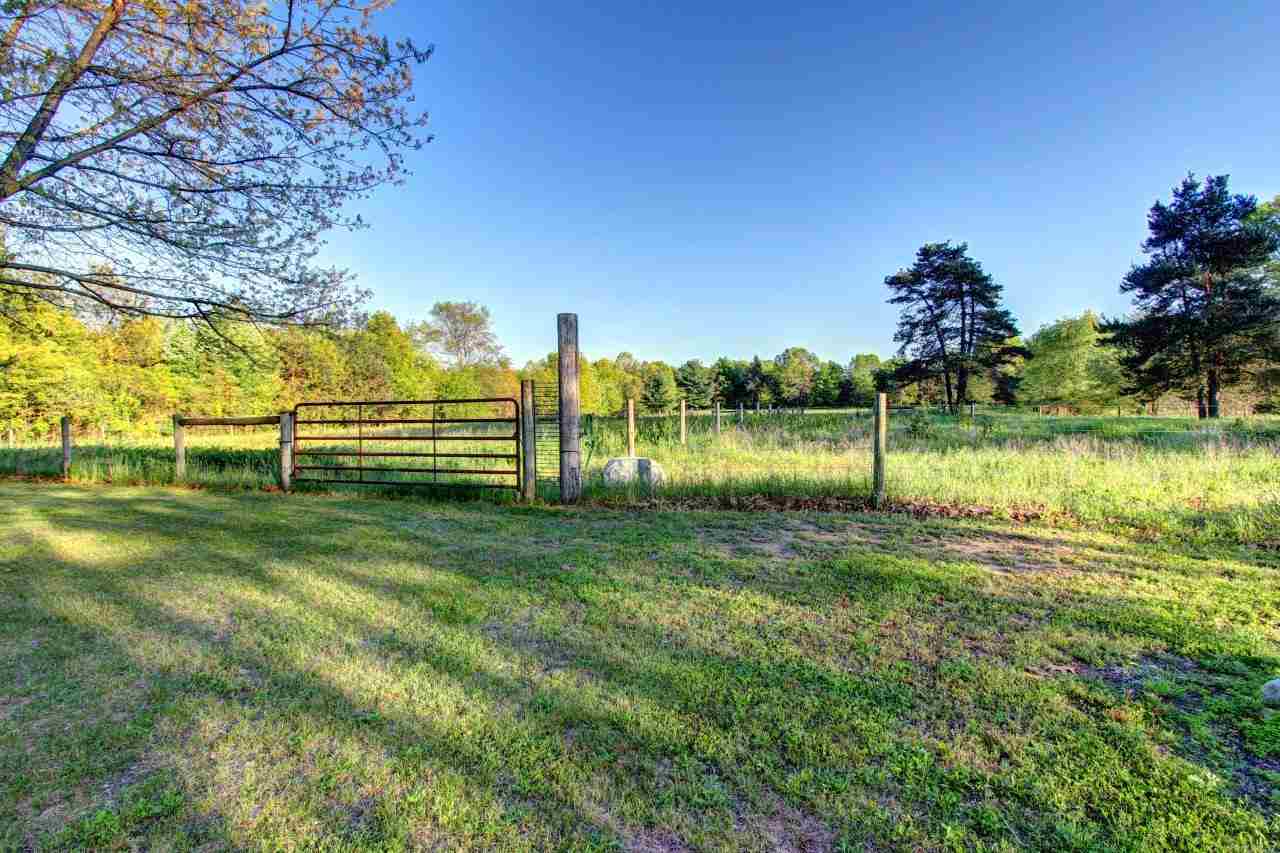 15238 State Line Rd, Bristol, IN 46507 photo 13