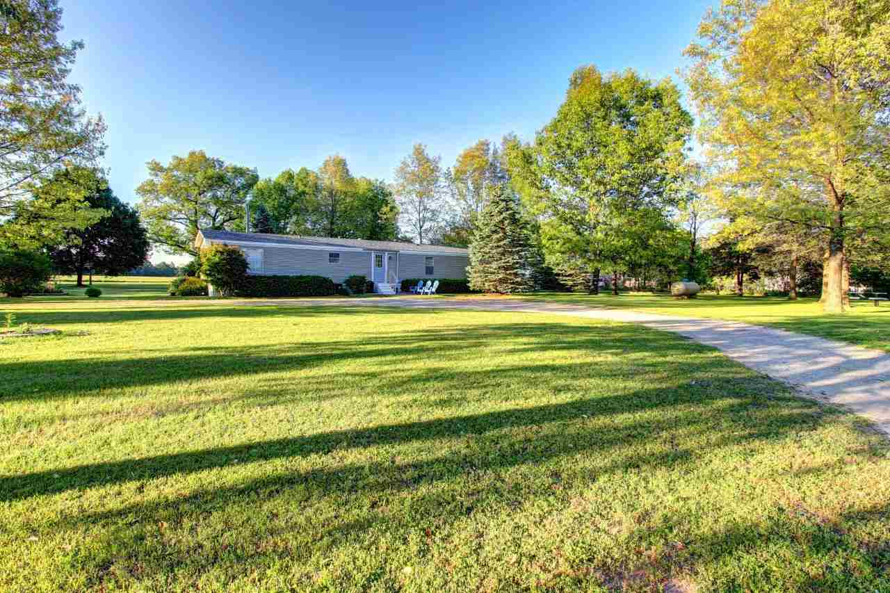 15238 State Line Rd, Bristol, IN 46507 photo 27