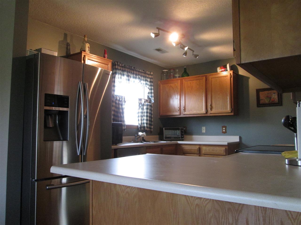 4114 Kimberwick Pl, Fort Wayne, IN 46818 photo 3