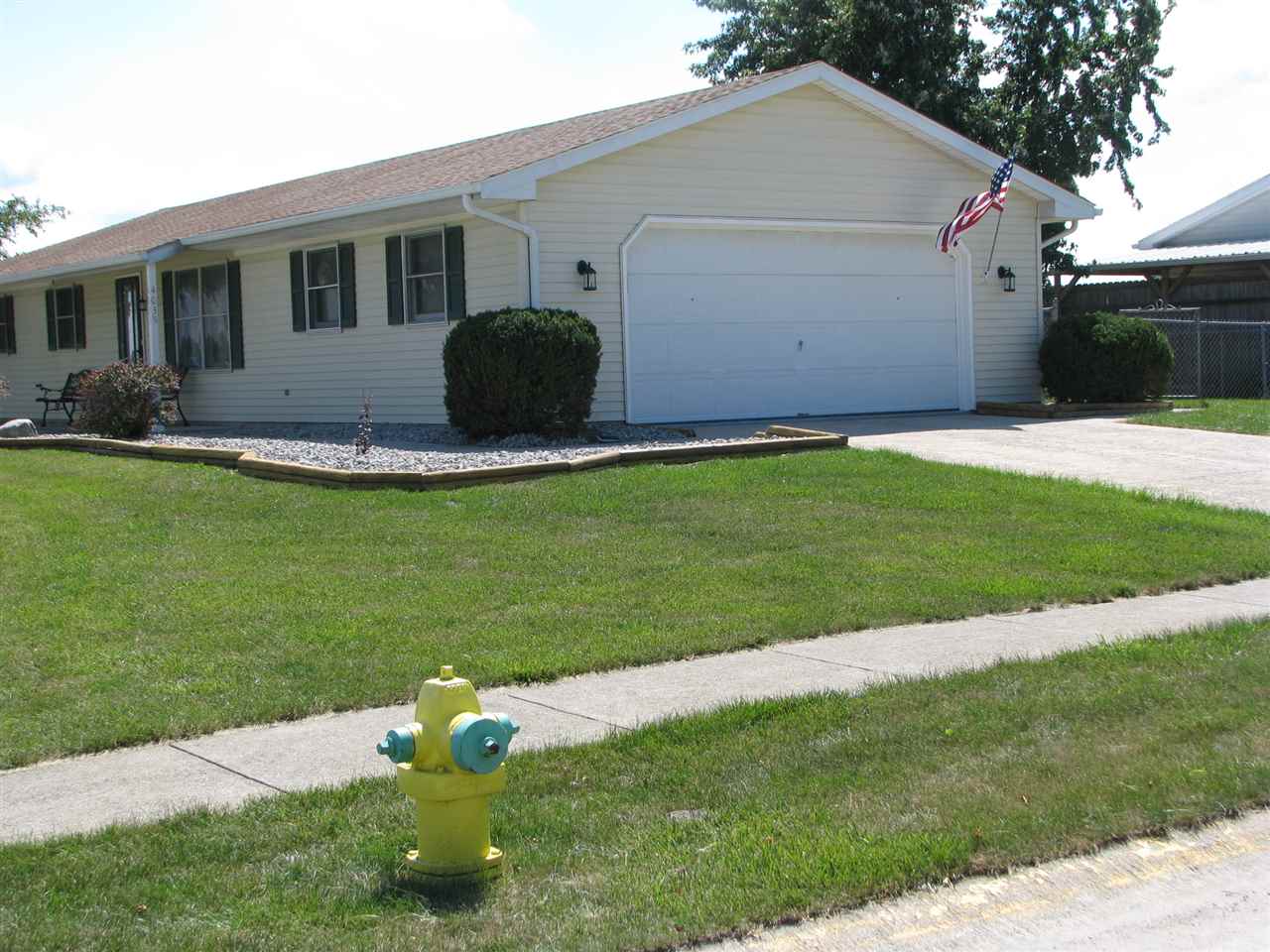 4035 Core St, Woodburn, IN 46797 photo 5