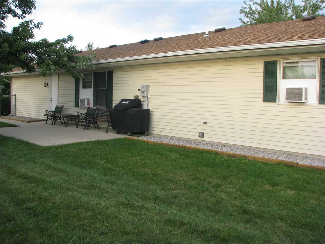 4035 Core St, Woodburn, IN 46797 photo 4