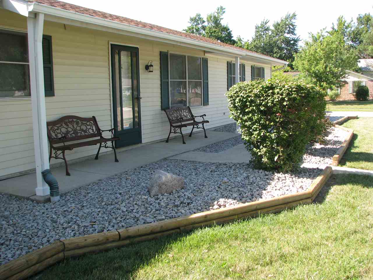 4035 Core St, Woodburn, IN 46797 photo 1