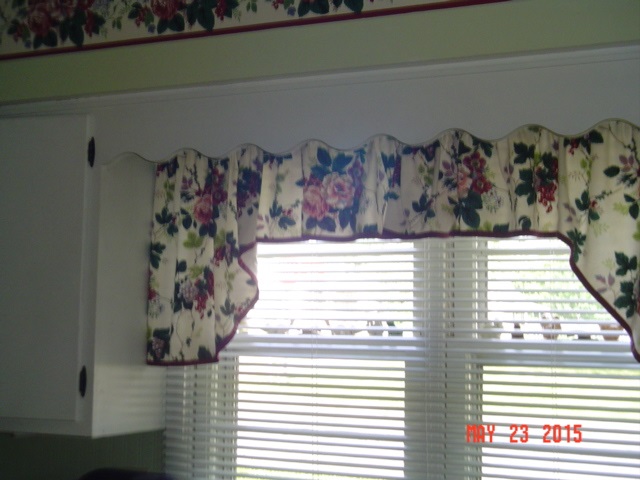 720 W Temperance St, Ellettsville, IN 47429 photo 4
