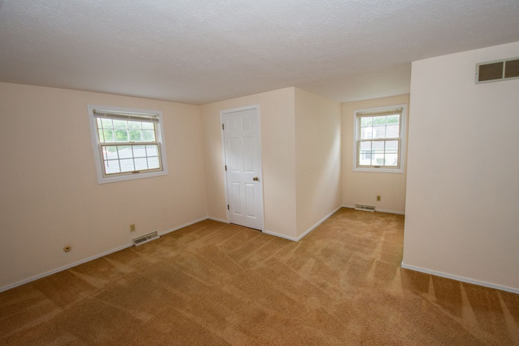 1832 Edgefield Ln, Mishawaka, IN 46544 photo 22