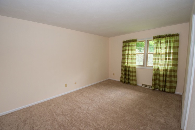 1832 Edgefield Ln, Mishawaka, IN 46544 photo 23