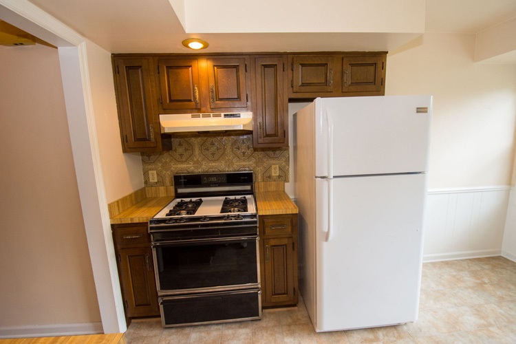 1832 Edgefield Ln, Mishawaka, IN 46544 photo 9