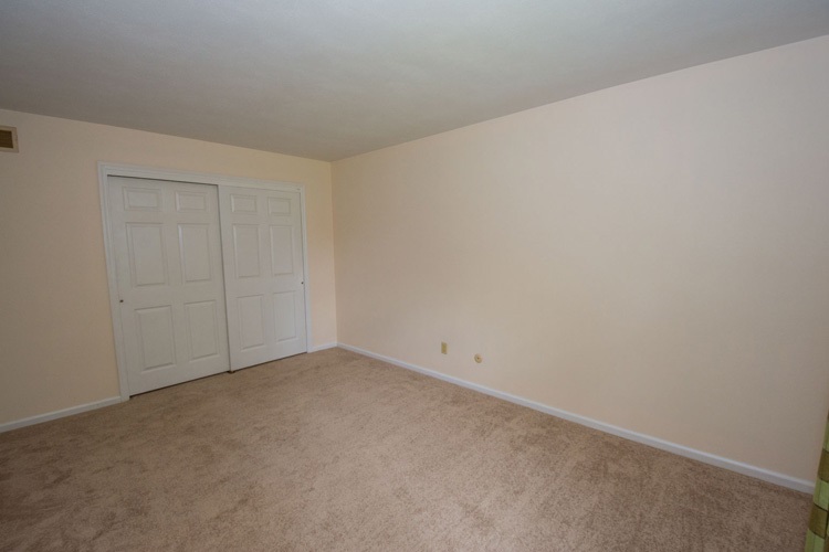 1832 Edgefield Ln, Mishawaka, IN 46544 photo 20