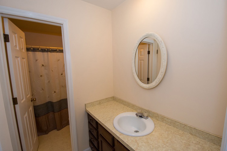 1832 Edgefield Ln, Mishawaka, IN 46544 photo 25