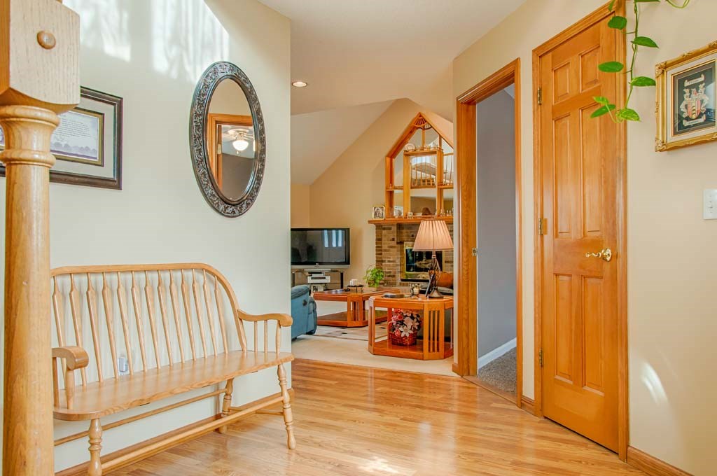 11615 Hardisty Rd, Fort Wayne, IN 46845 photo 6