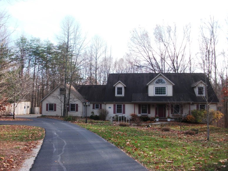 2148 N Mount Gilead Rd, Bloomington, IN 47401 photo 1