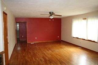 208 Wabash St, Michigantown, IN 46057 photo 5