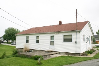 208 Wabash St, Michigantown, IN 46057 photo 4