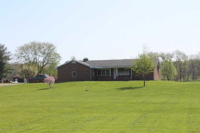 1035 N Portland Arch Rd, Covington, IN 47932 photo 1
