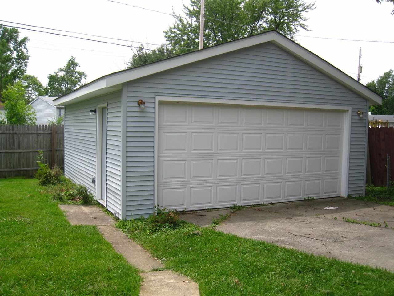6435 Azalea Dr, Fort Wayne, IN 46825 photo 5