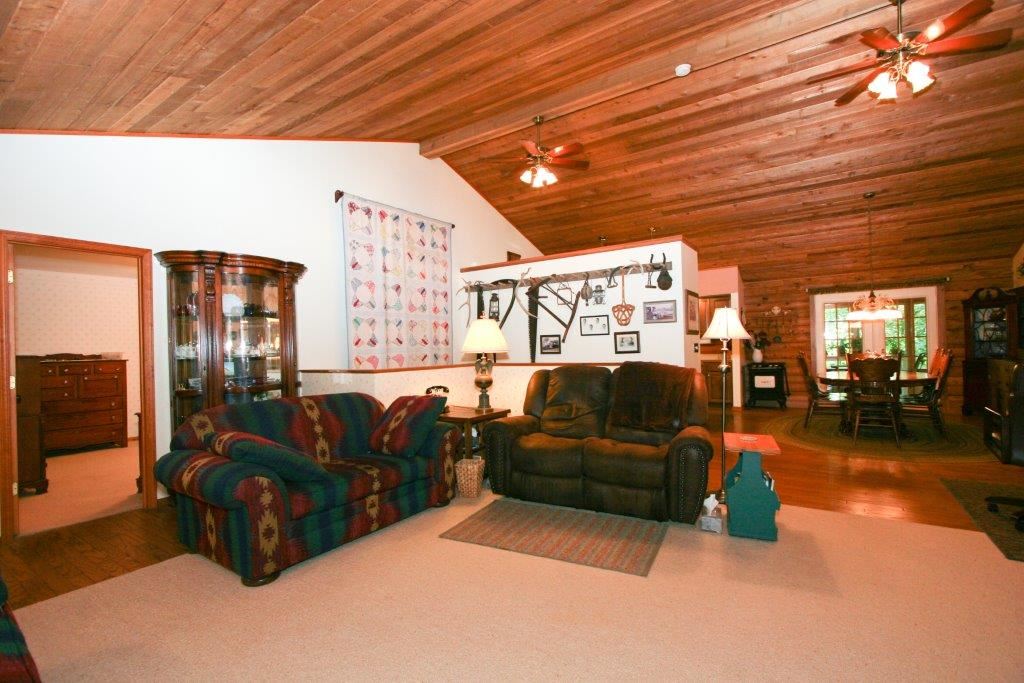 58485 County Road 7, Elkhart, IN 46517 photo 4