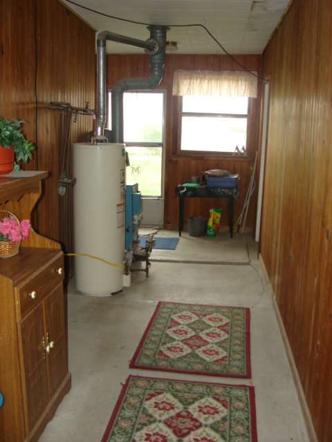 307 S 3rd St, Flora, IN 46929 photo 19