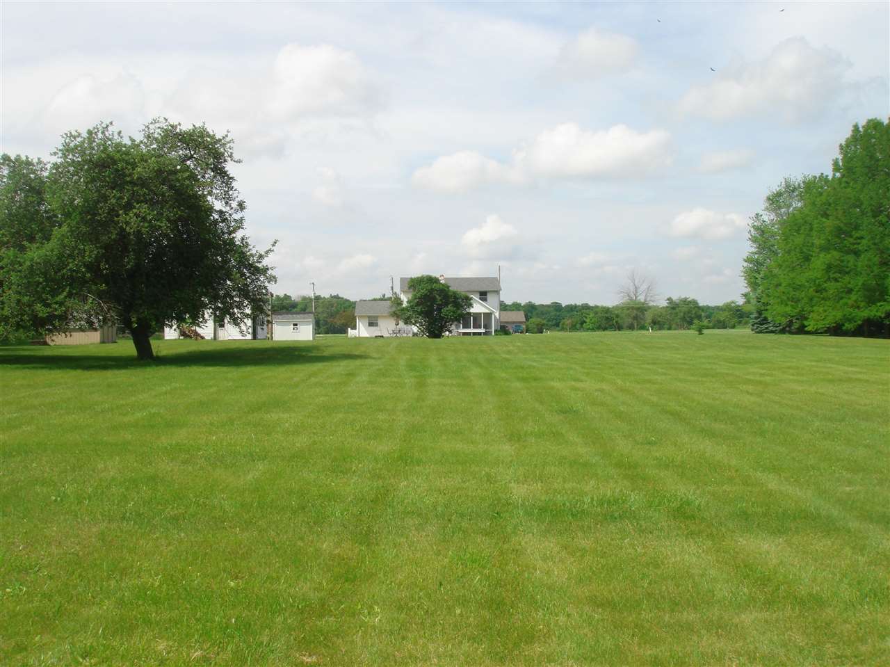 9128 Ernst Rd, Fort Wayne, IN 46809 photo 3