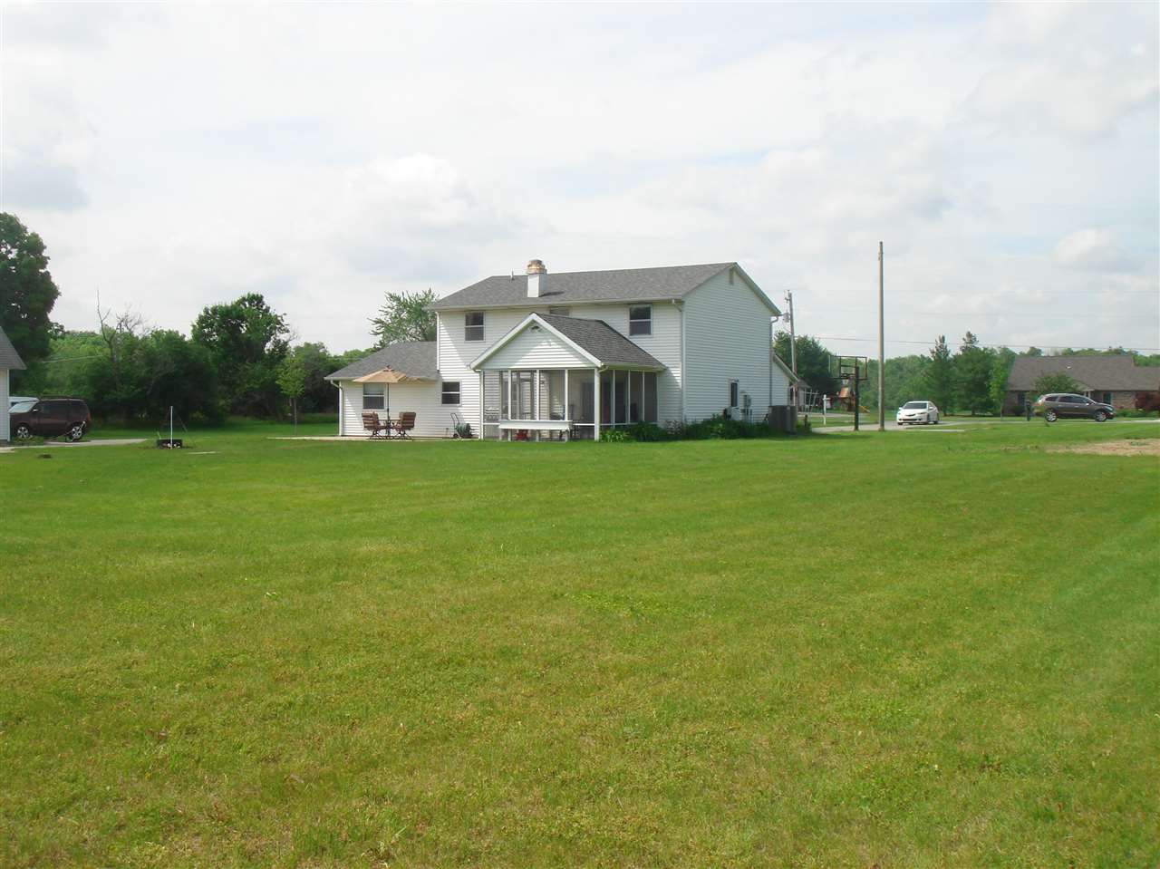 9128 Ernst Rd, Fort Wayne, IN 46809 photo 5