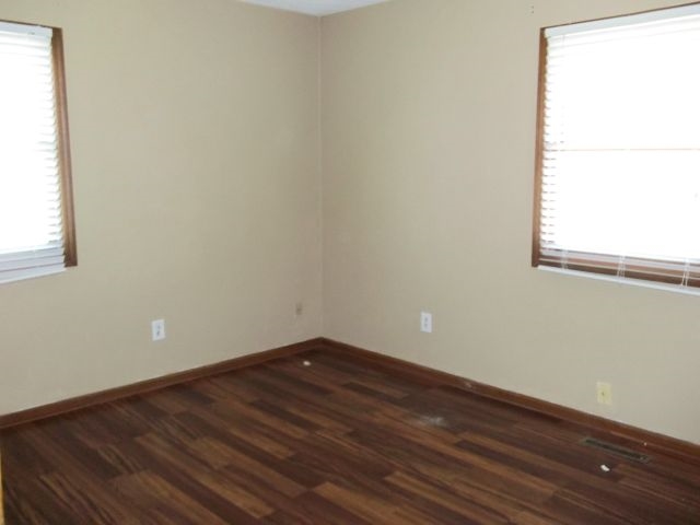 18678 County Road 46, New Paris, IN 46553 photo 5