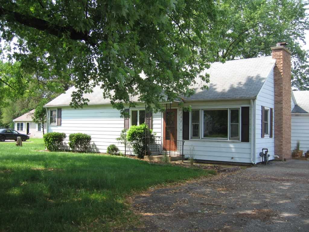 26219 County Road 4, Elkhart, IN 46514 photo 1