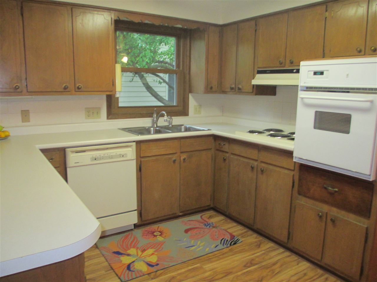 3622 Burrwood Ter, Fort Wayne, IN 46815 photo 4