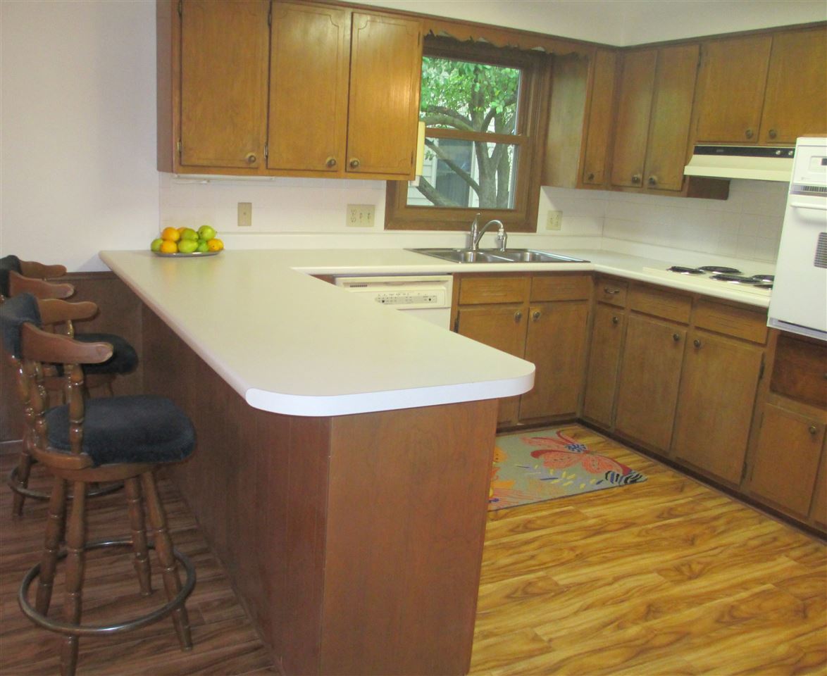 3622 Burrwood Ter, Fort Wayne, IN 46815 photo 5