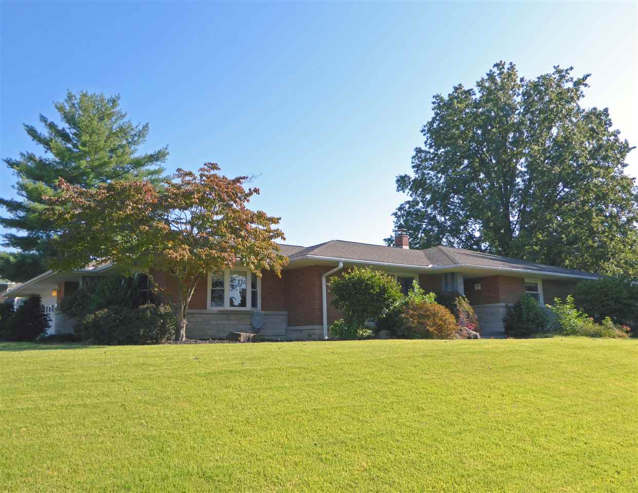 801 Hasenour Ave, Jasper, IN 47546 photo 1