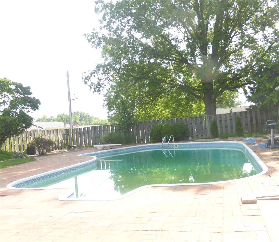 801 Hasenour Ave, Jasper, IN 47546 photo 18