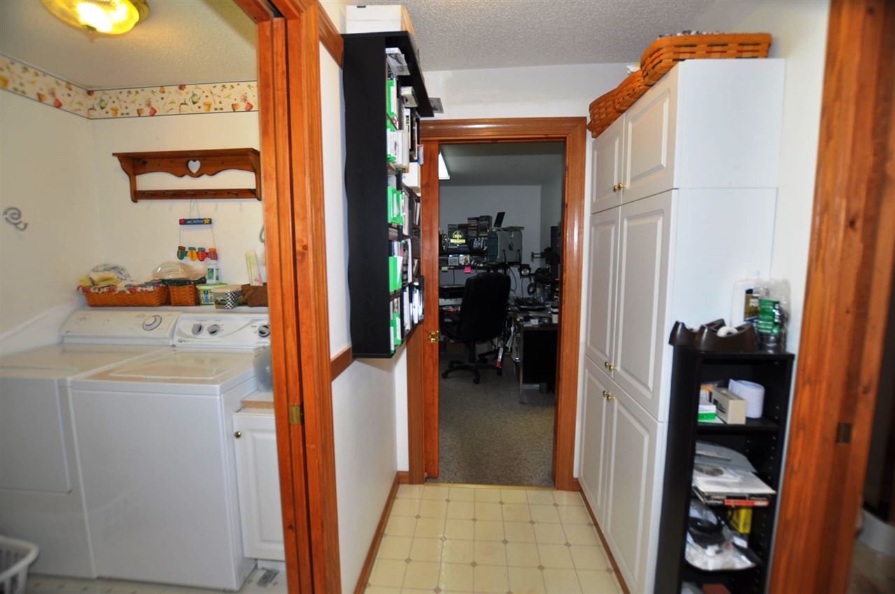 503 E Spring St, Middlebury, IN 46540 photo 18