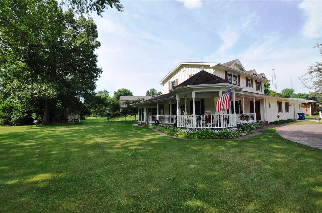 503 E Spring St, Middlebury, IN 46540 photo 4