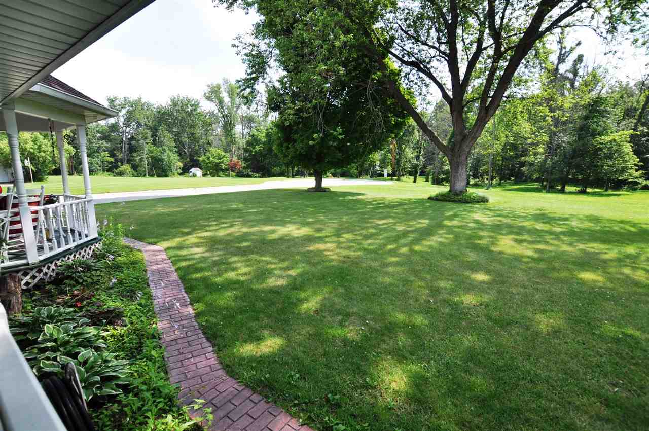 503 E Spring St, Middlebury, IN 46540 photo 9