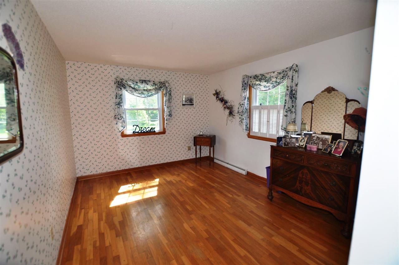 503 E Spring St, Middlebury, IN 46540 photo 23
