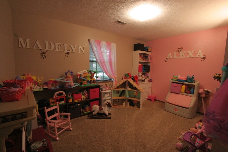 4372 Rhine Strasse, Jasper, IN 47546 photo 13