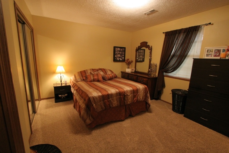 4372 Rhine Strasse, Jasper, IN 47546 photo 9