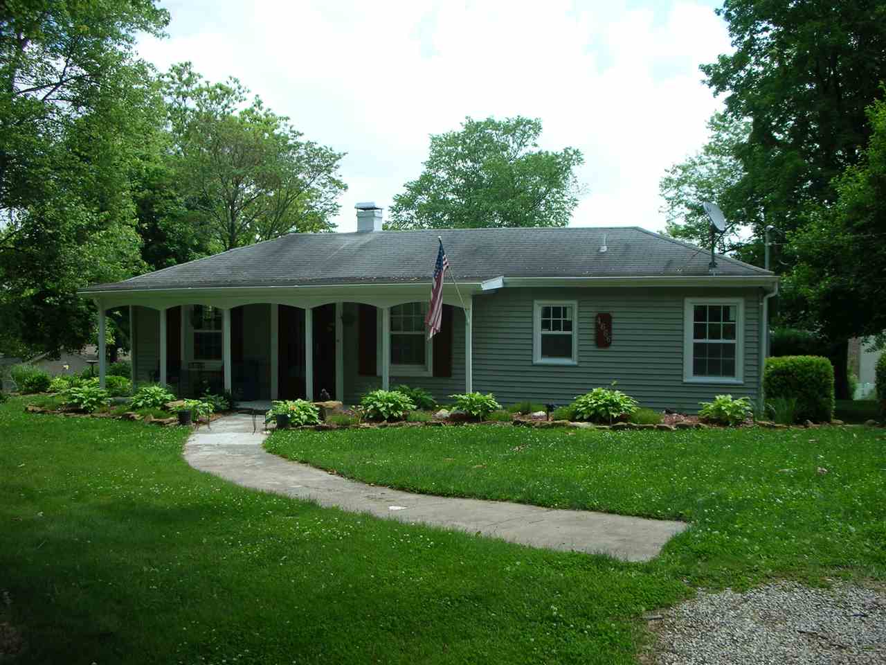 4666 Lenn Rd, Newburgh, IN 47630 photo 2