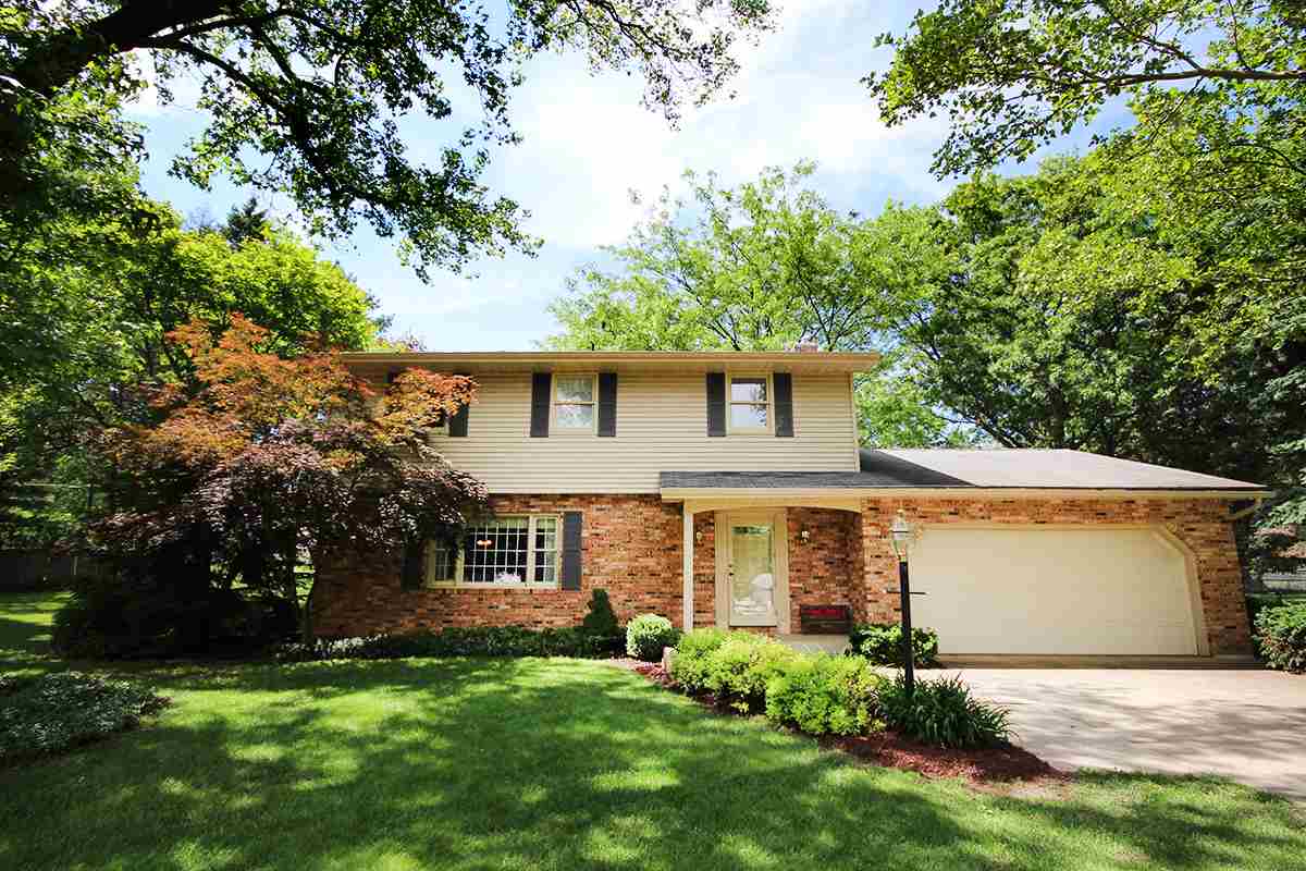 16755 Saratoga Ct, Granger, IN 46530 photo 1