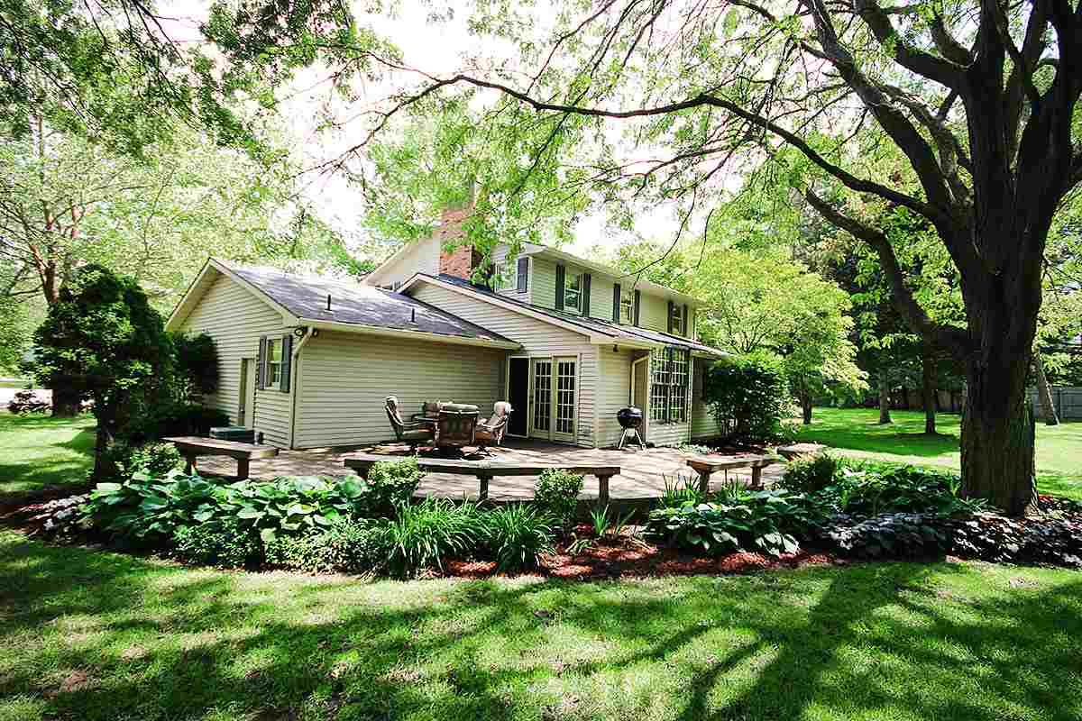 16755 Saratoga Ct, Granger, IN 46530 photo 25