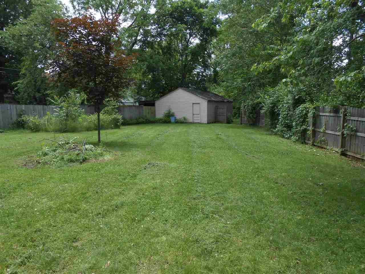 1319 W Packard Ave, Fort Wayne, IN 46807 photo 8