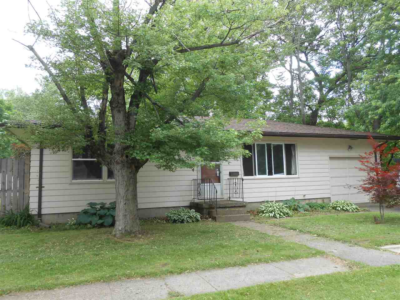 1319 W Packard Ave, Fort Wayne, IN 46807 photo 1