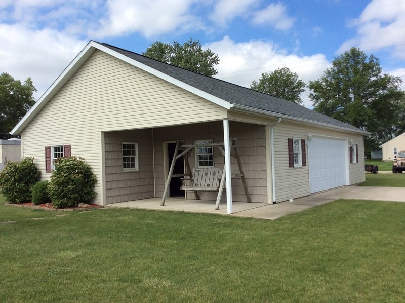 402 E Andrews, Monroe, IN 46772 photo 3