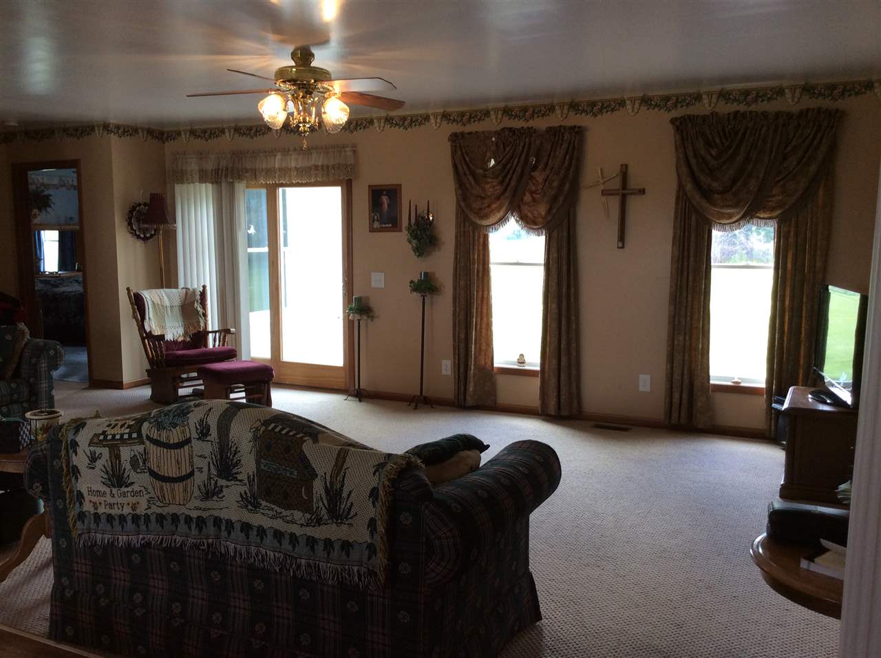 402 E Andrews, Monroe, IN 46772 photo 12