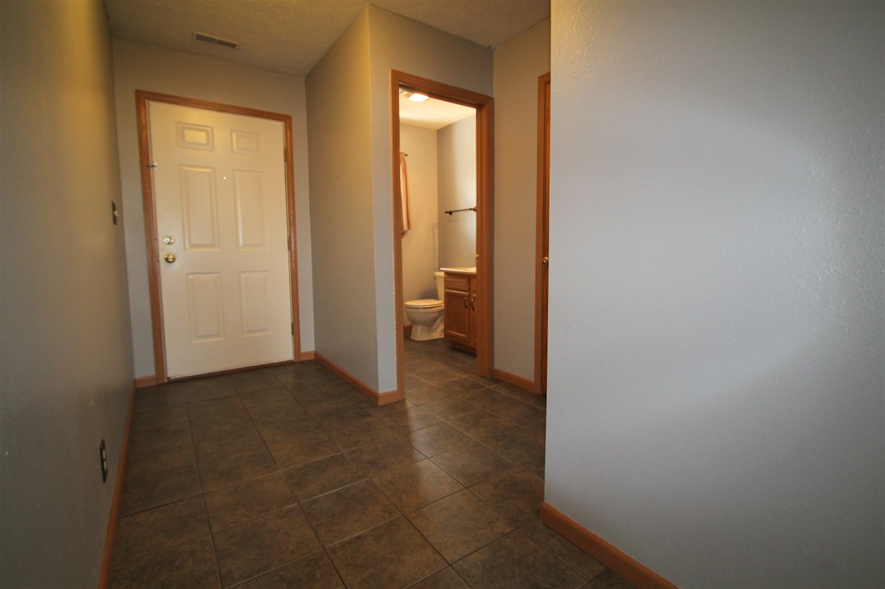 5640 Bingham Dr, Lafayette, IN 47905 photo 3