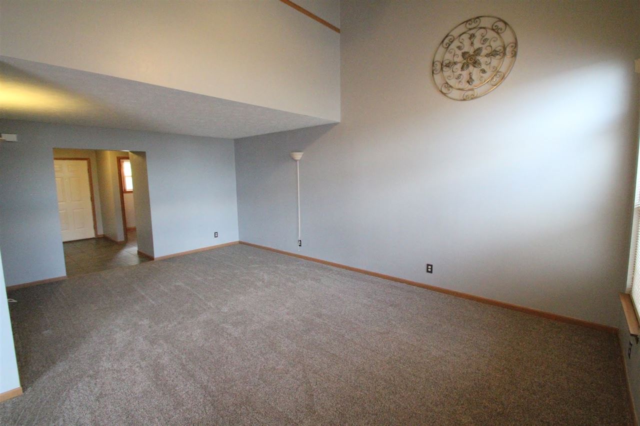 5640 Bingham Dr, Lafayette, IN 47905 photo 6