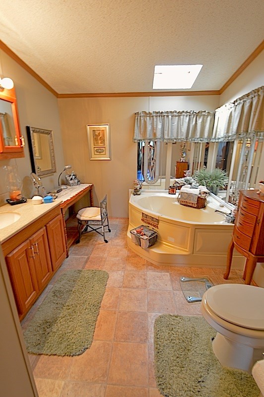 7280 W Division Line Rd, Delphi, IN 46923 photo 9