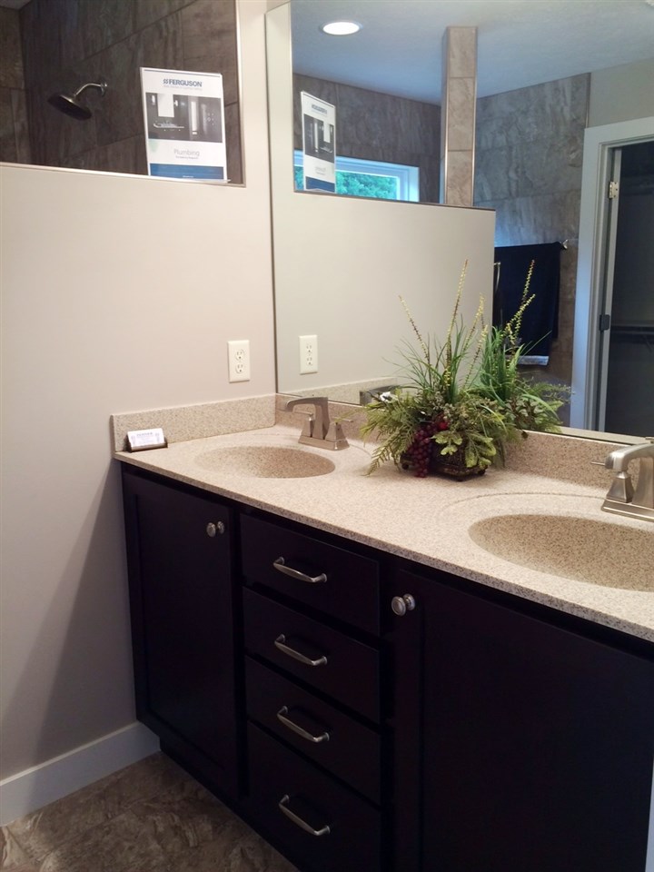 2604 Ellington Ridge Ct, Evansville, IN 47711 photo 7