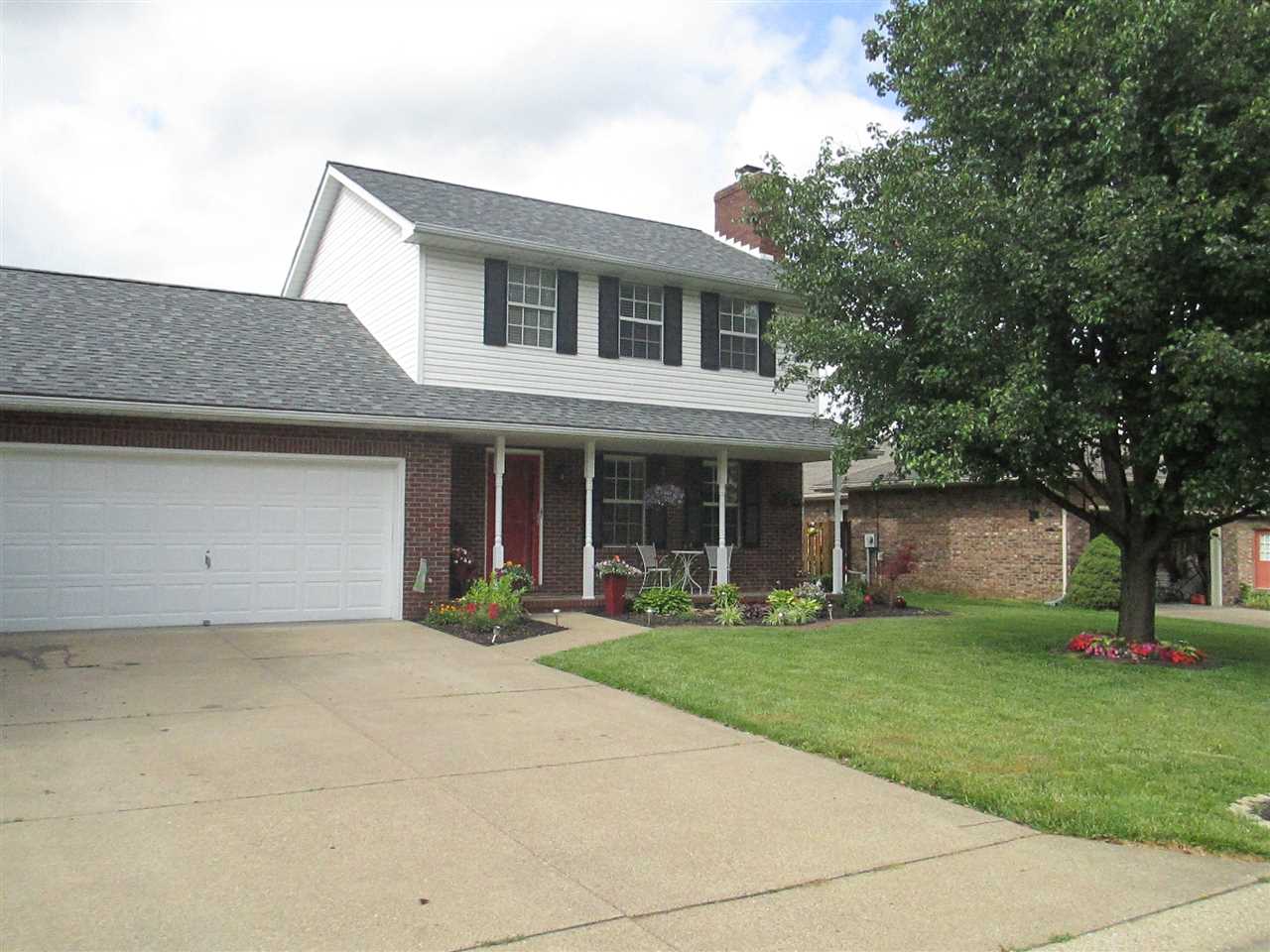 2900 Oakshire Dr, Evansville, IN 47711 photo 1